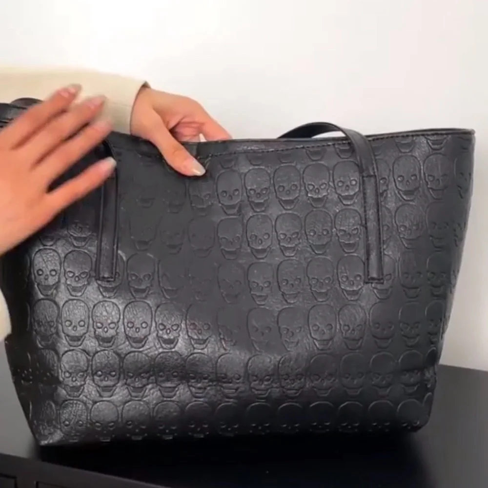 Black Embossed Skull Tote Bag - Stylish Women's Shoulder Bag
